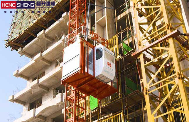 Hengsheng construction elevator (construction elevator) in G